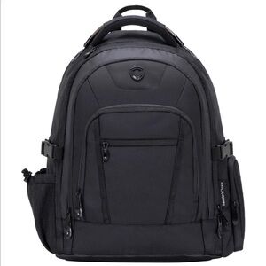 NWT Traveler’s Choice 19" Direct Multi-Pocket Laptop Backpack
